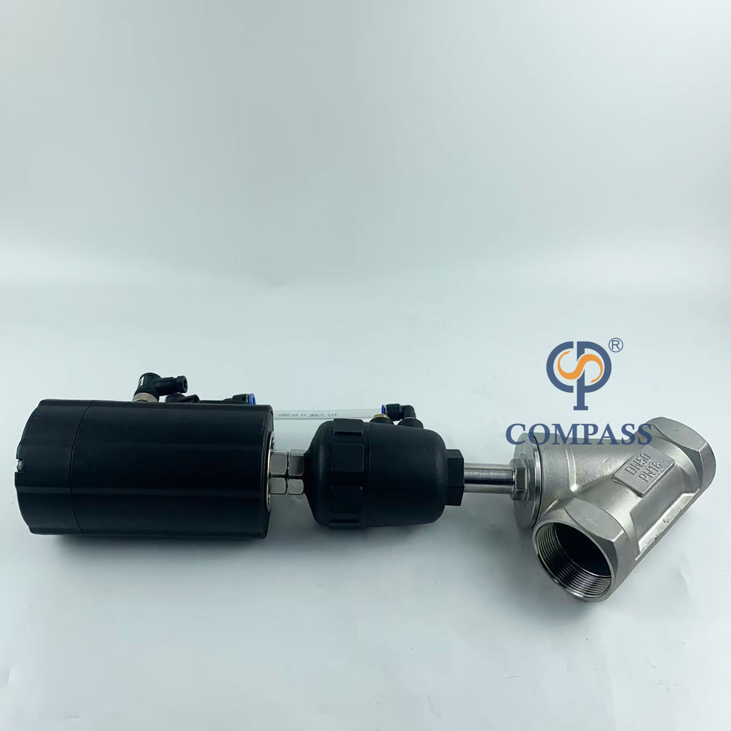 Pneumatic SS304 BSPT Female Threaded Angle Seat Valve with 4-20MA Control Head