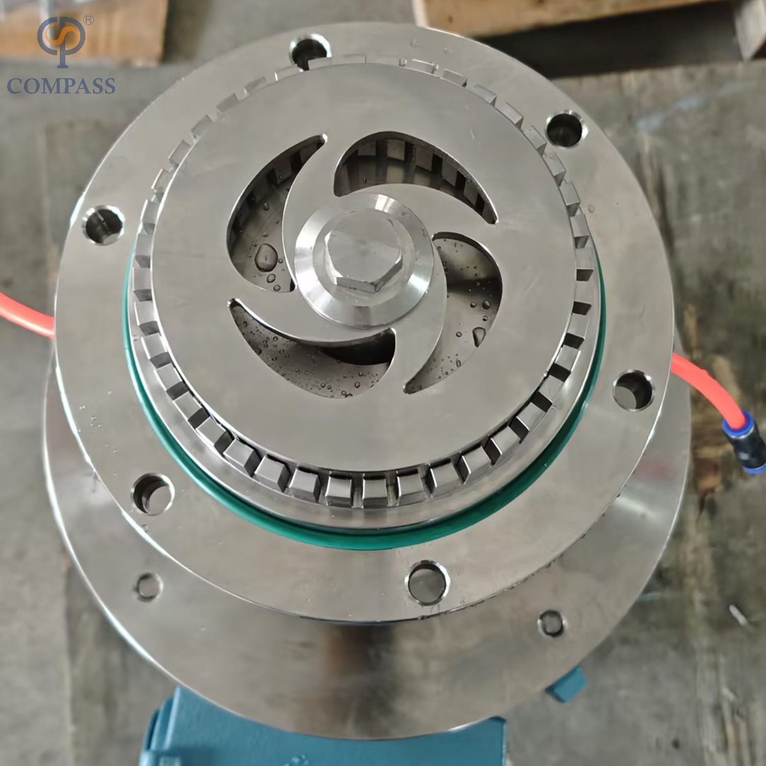 TRH-1-160-11KW SANITARY KETTLE TYPE HOMOGENEOUS EMULSIFYING MACHINE