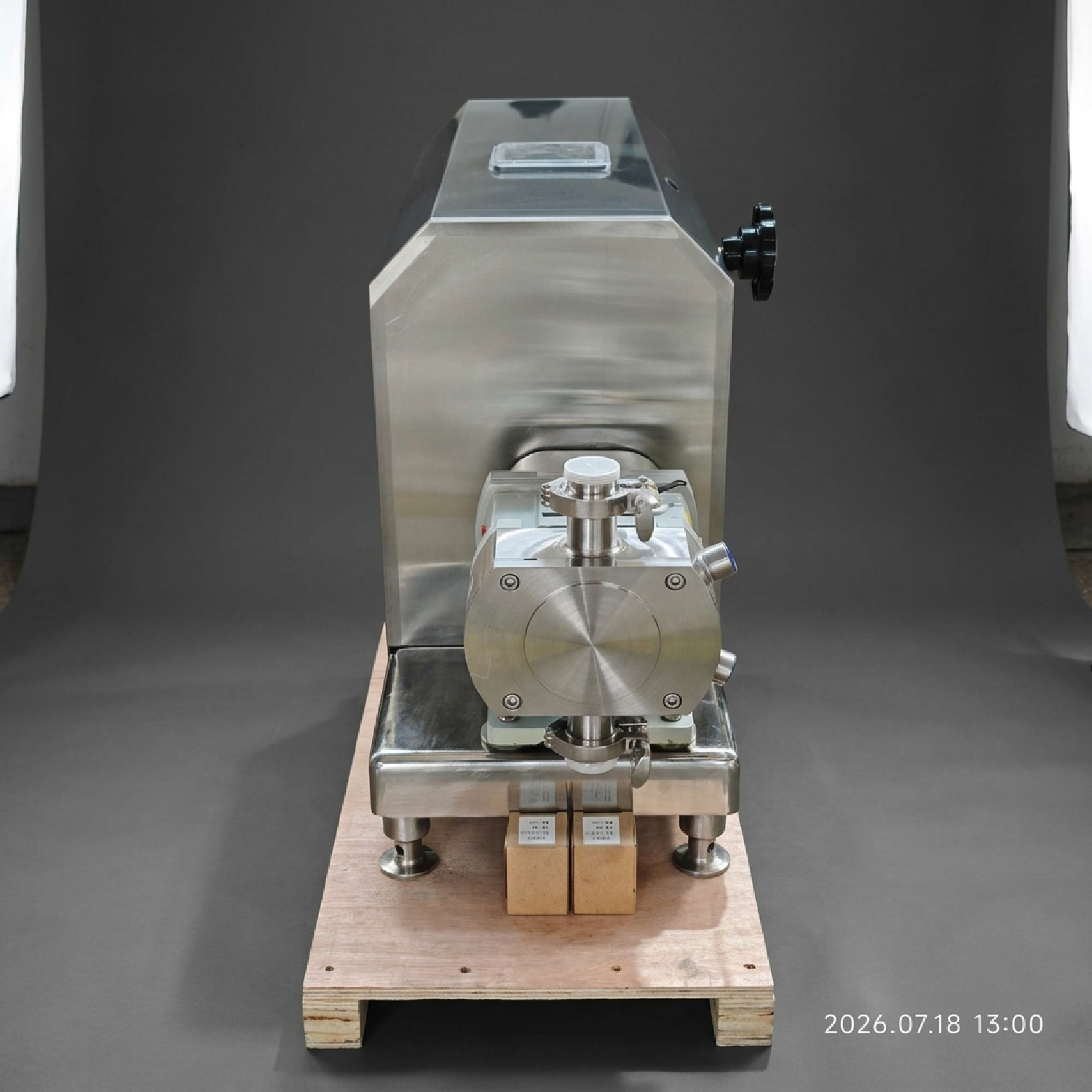 SS316L 3600L 2.2 KW Tri Lobe Rotor Stepless Variator Lobe Pump with Insulation Head