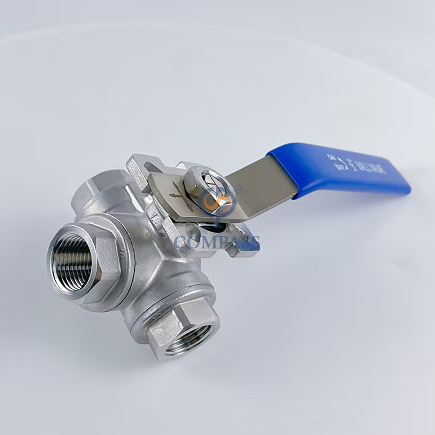 Industrial Grade T Port NPT Female Thread PN16 SS304 DN15 Ball Valve