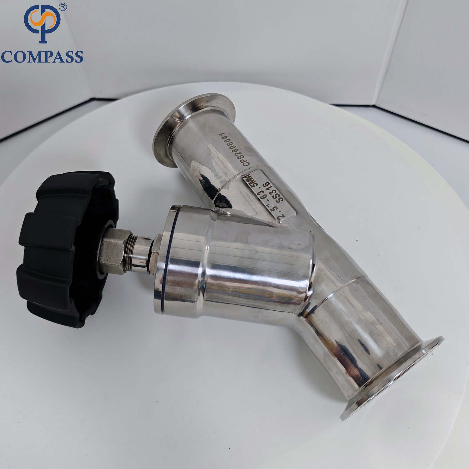 Tri Clamping End Mirror Polished TC77.5MM SS316L 63.5MM Manual Angle Seat Valve